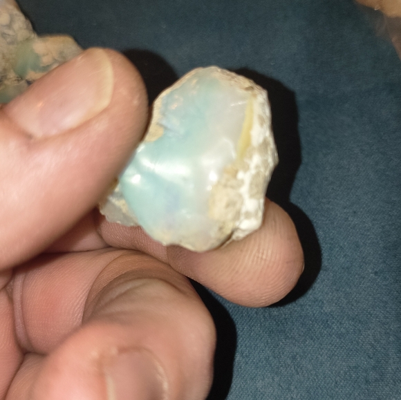 Raw opal - Picture 5 of 7